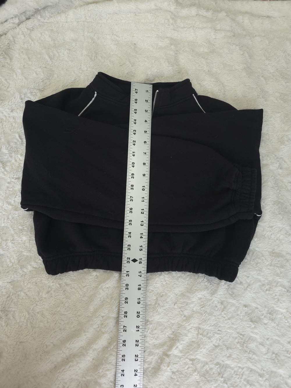 Fashion Nova Black Zip-Up Cropped Sweatshirt And Sweatpants Set - Picture 4 of 11